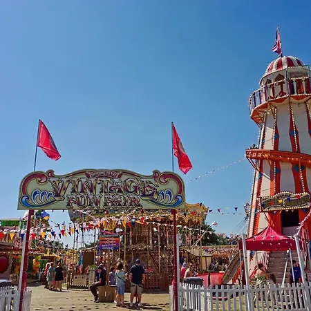 Beautiful, Pet Friendly Caravan By The Beach In Suffolk Ref 40126Nd Lowestoft Esterno foto